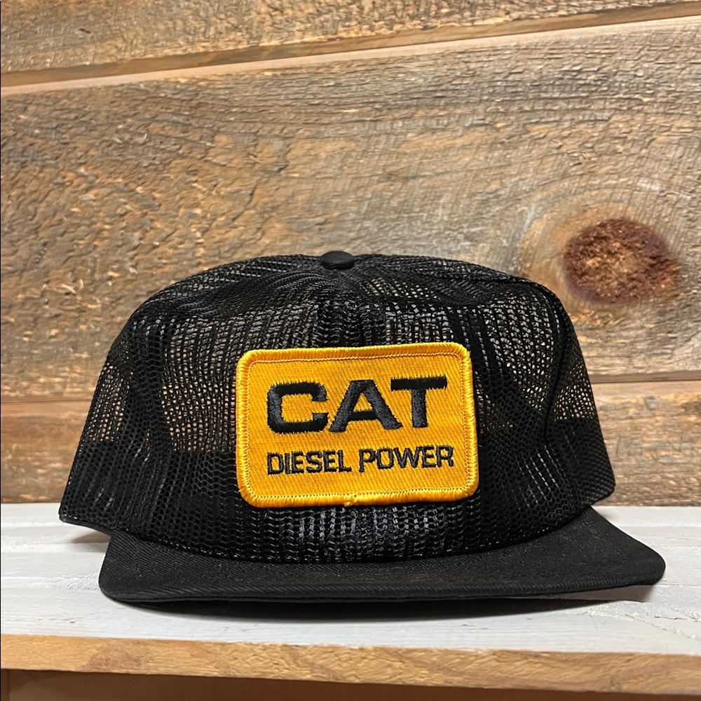Vintage 80s Cat Diesel Power Snapback Mesh Hat